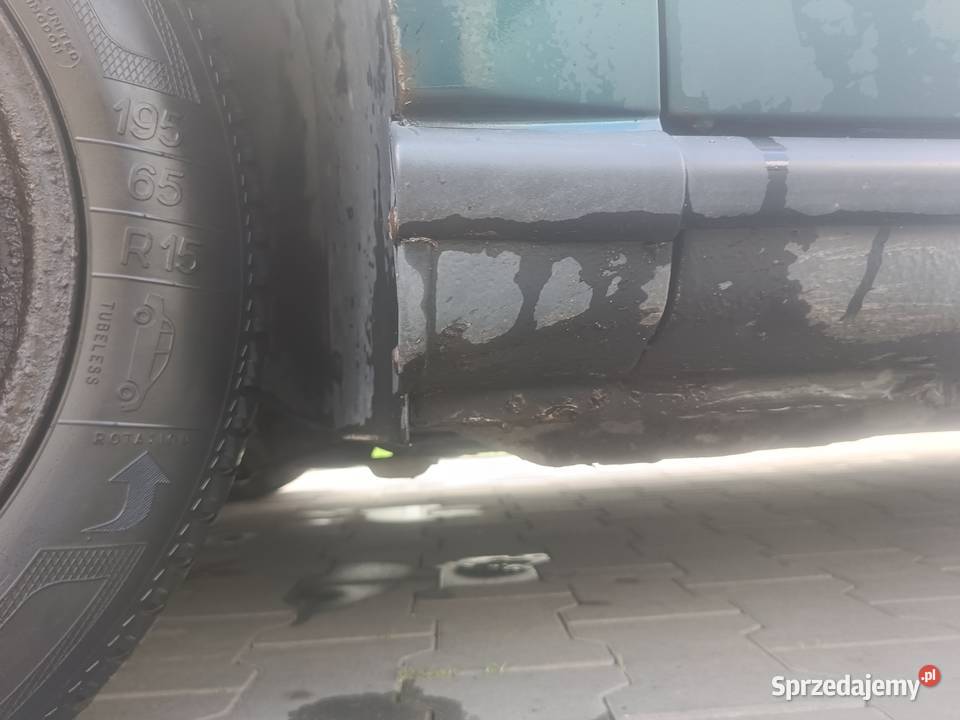 Błotnik Lewy LZ6U Audi A4 B5 a47 Myszków sprzedam