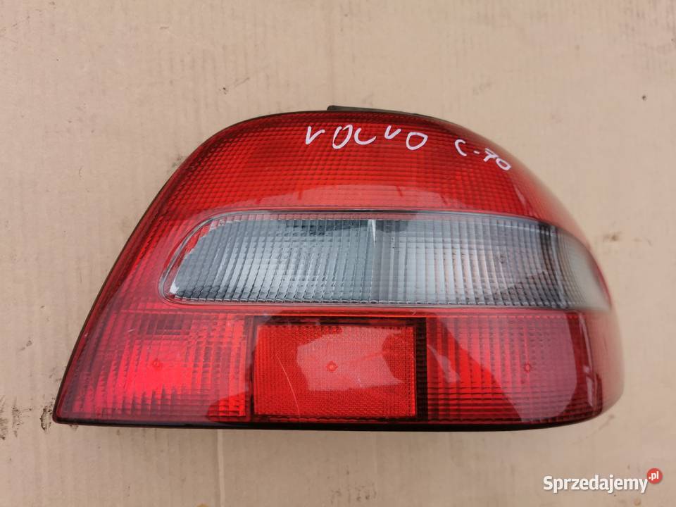 Lampa tył tylna rh prawa Volvo c70 97 Rok produkcji 2000 Sieraków