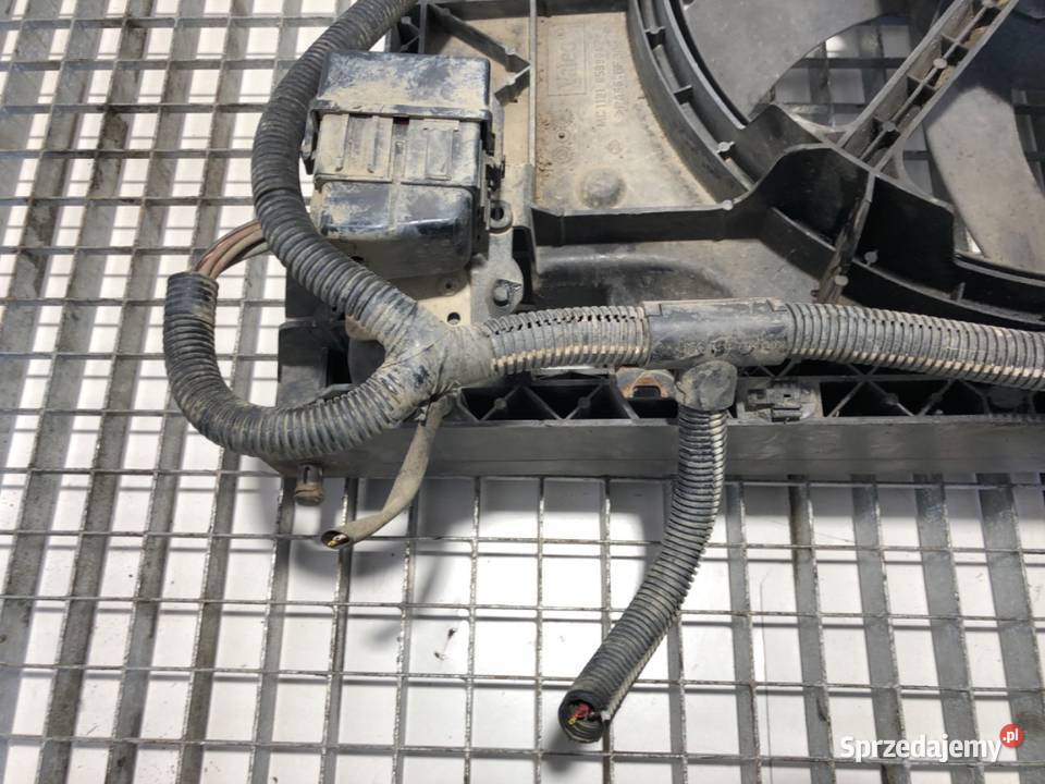 WENTYLATOR CHŁODNICY OPEL MOVANO A 25 80 Części samochodowe