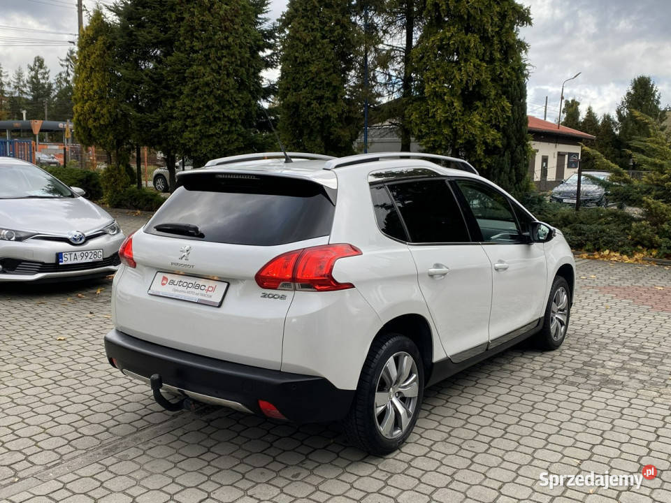 Peugeot 2008 16 120 Allure Biała Perła JBL