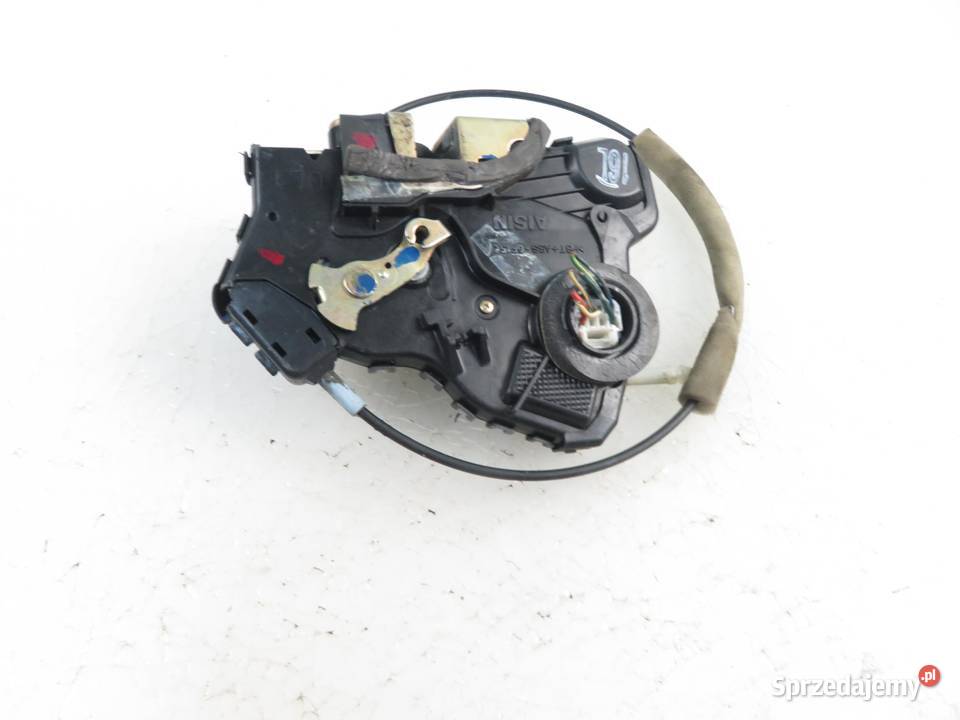 ZAMEK LEWY PRZEDNI TOYOTA COROLLA E12 6 PIN