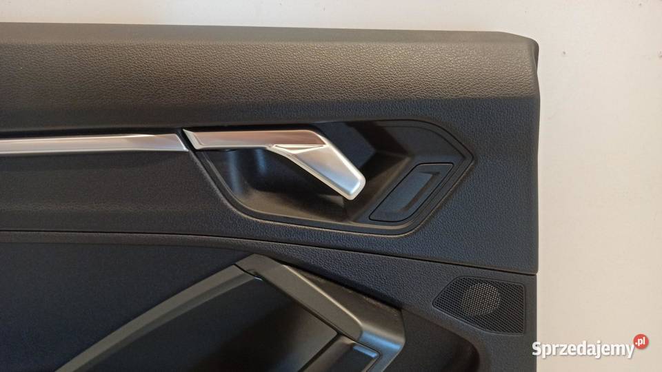 AUDI Q3 83A 83F BOCZEK DRZWI LEWY TYŁ 83A971693C dolnośląskie