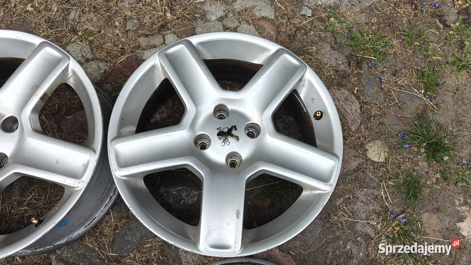 Alufelgi Peugot Atlantis 7Jx17 komplet śrub sprzedam