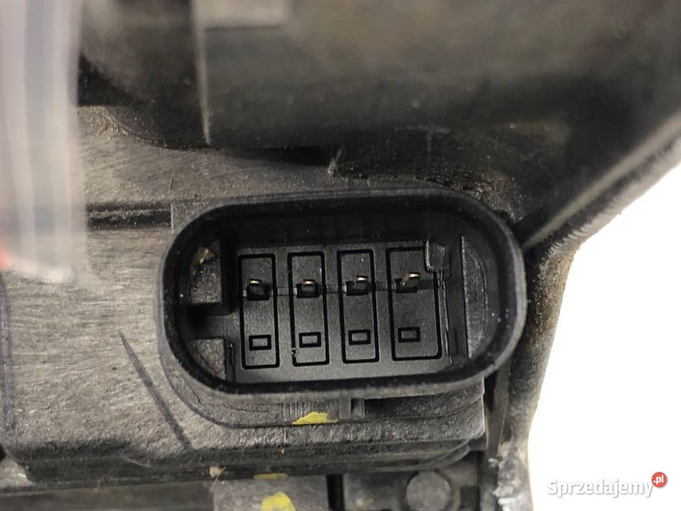 ZAMEK DRZWI LEWY TYŁ BMW G30 SedanLimuzyna