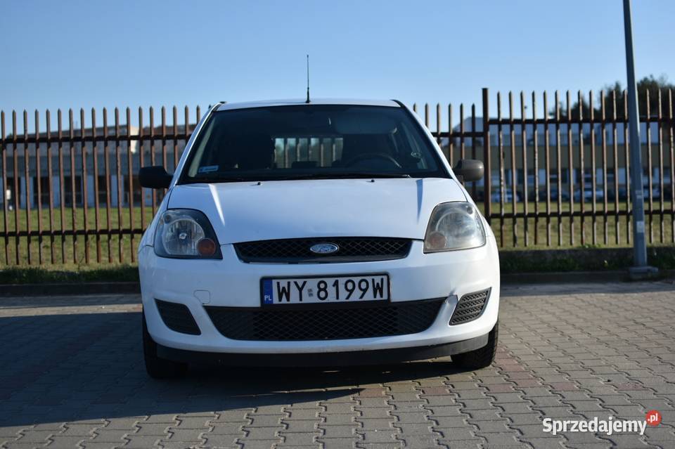 Sprzedam Forda Fiestę MK6 z 2008 roku 67KM Starachowice