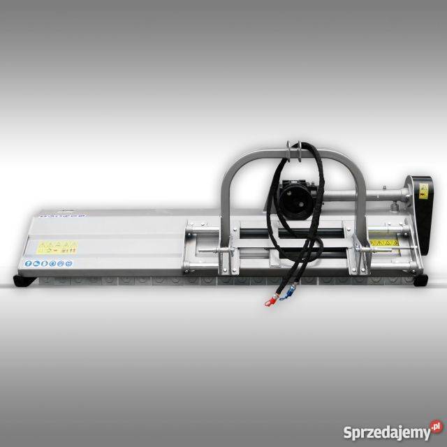 Przesuwna hydraulicznie kosiarka bijakowa 240 Izdebki