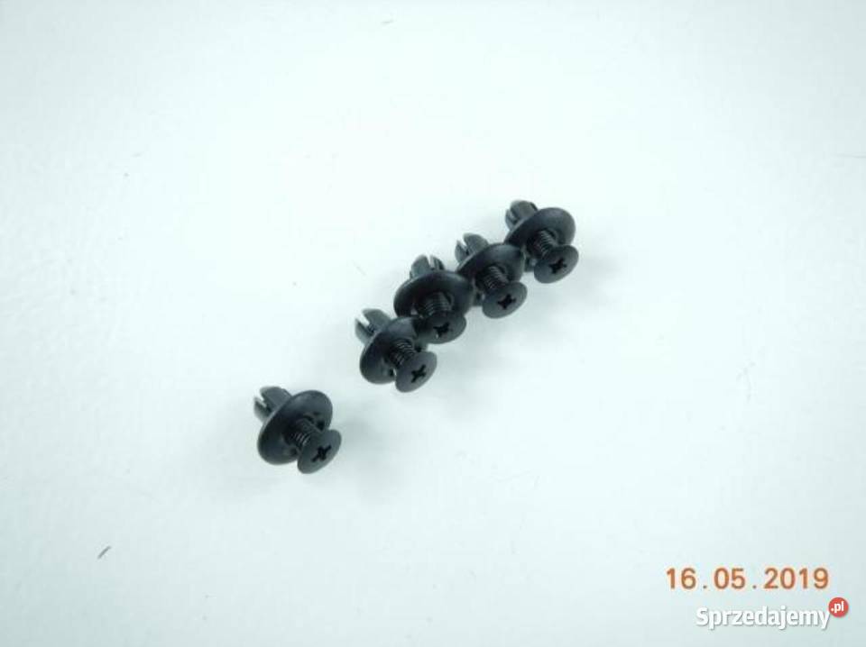 SPINKA MOCOWANIE BŁOTNIKA MAZDA CX9 0718 osobowe sprzedam