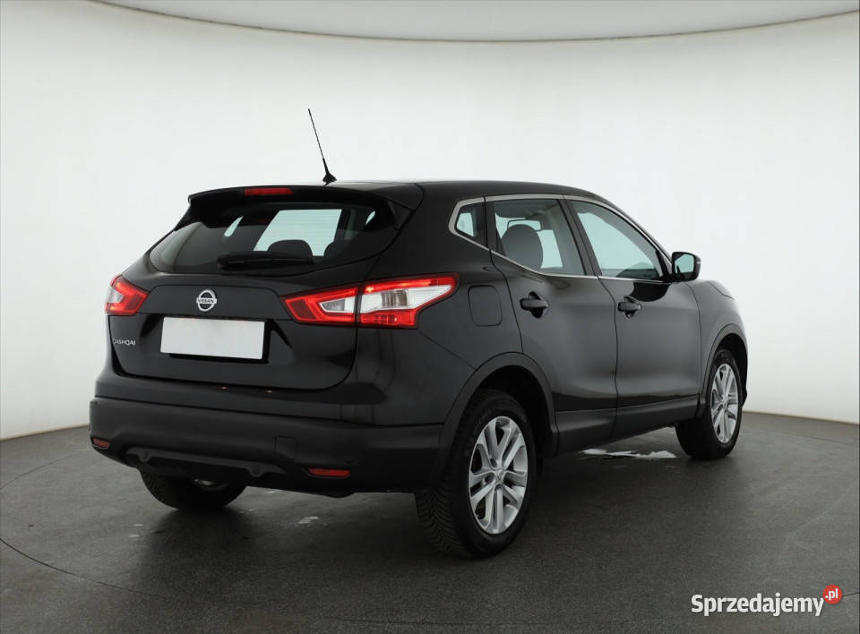 Nissan Qashqai 12 DIGT Rok produkcji 2015