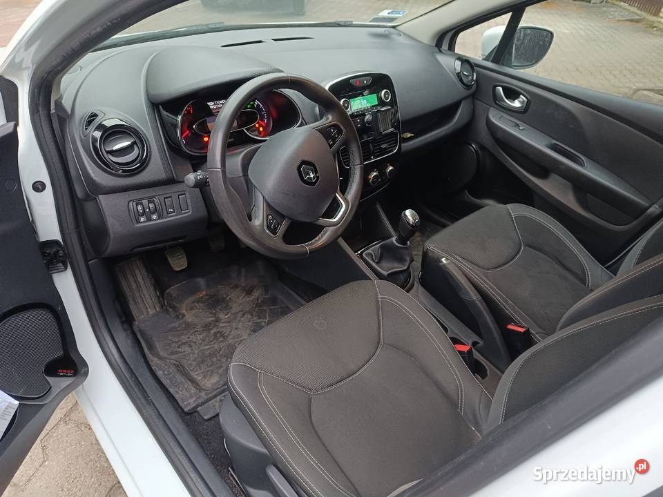 Clio IV Lift 2018 12 Polski salon Lekko Rogoźnik