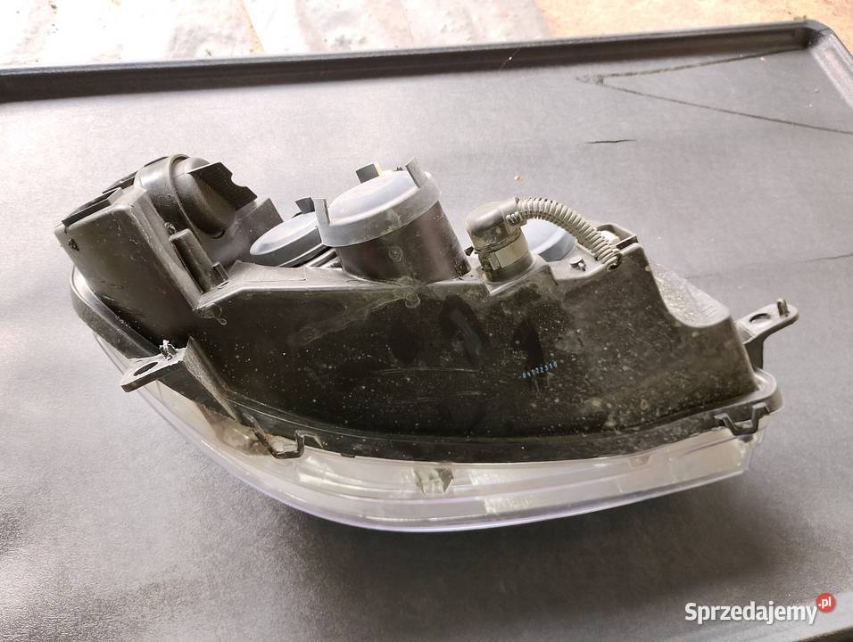 Fiat Punto 2 loft lampa przednia lewa Tyc sprzedam