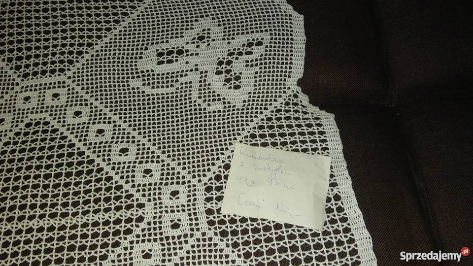 Obrusik kwadratowy na stolik Miastko