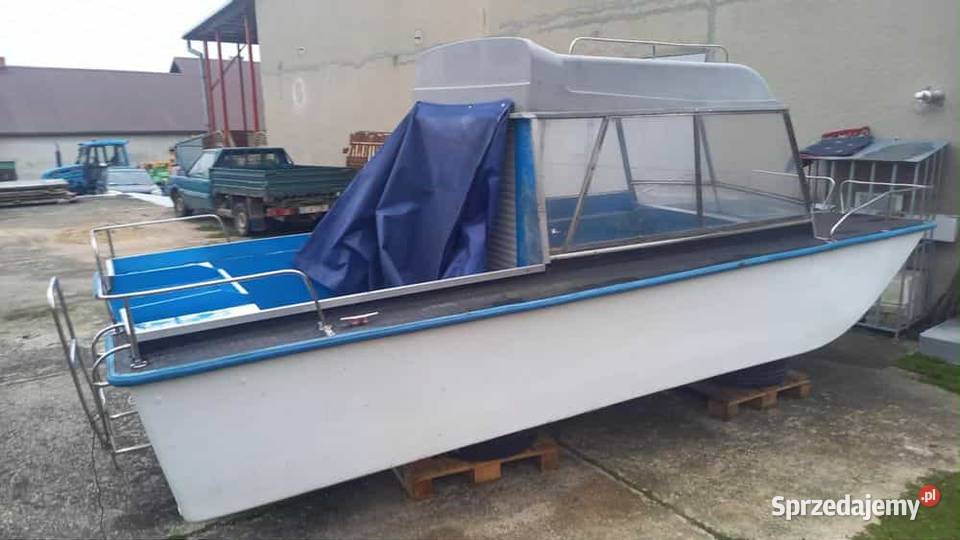 Sprzedam łódź kabinową Choroszcz sprzedam