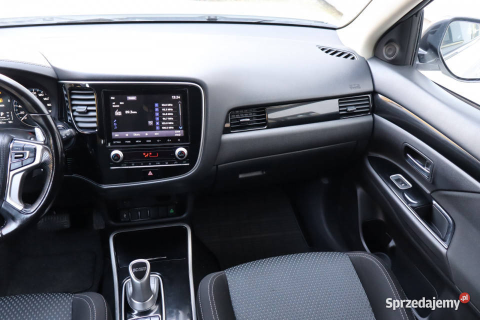 Mitsubishi Outlander 24 PHEV Zabrze