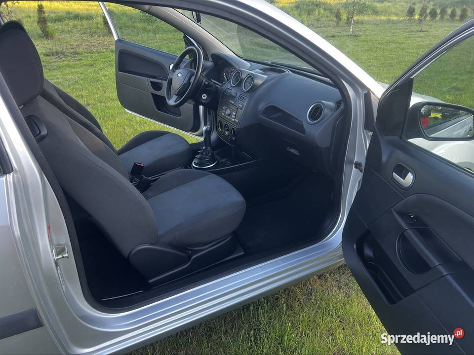 Ford fiesta 14 benzyna 2008 120 świeżo Kobylnica