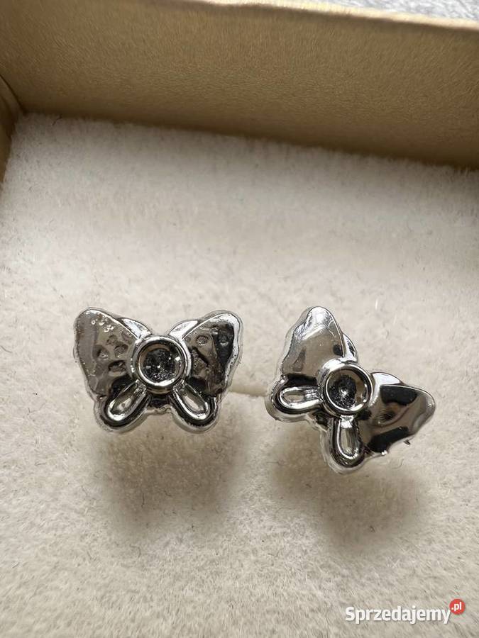 Kolczyki srebrne z diamentem motylki motylek Jasło
