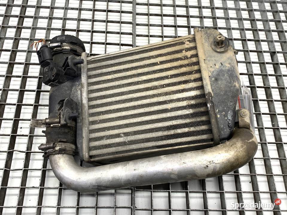 INTERCOOLER LEWY AUDI A6 C6 30 225 0411 osobowe