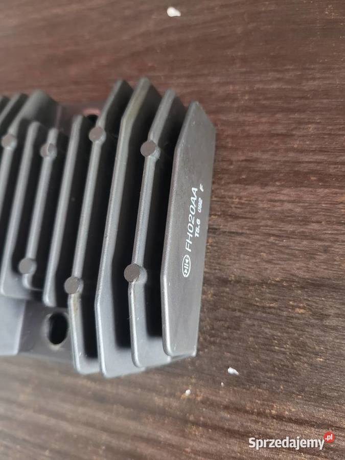 Honda CBR 500 R F regulator napięcia 1315 Regulatory napięcia Nowy Tomyśl