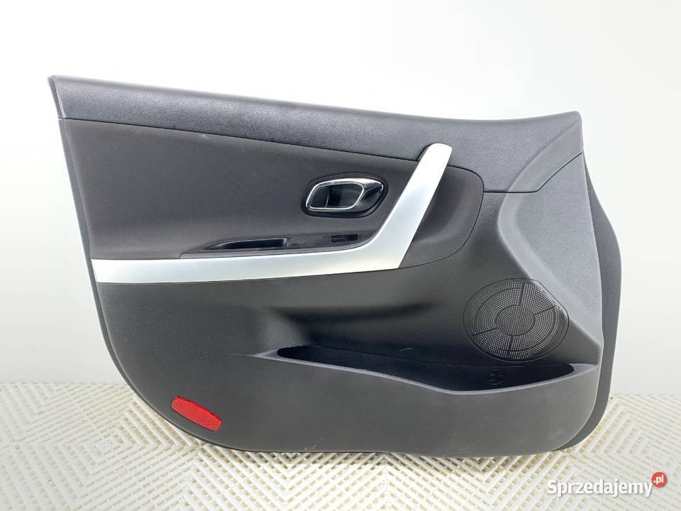 BOCZEK DRZWI LEWY PRZÓD KIA CEED Hatchback 1218