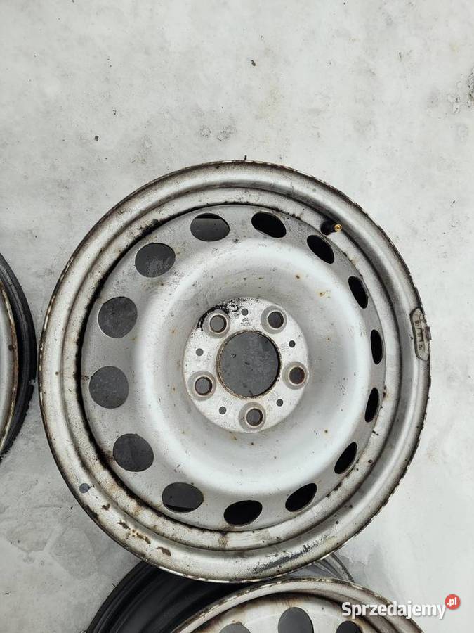 Felgi 16 otwór ok 72mm Przywitowo