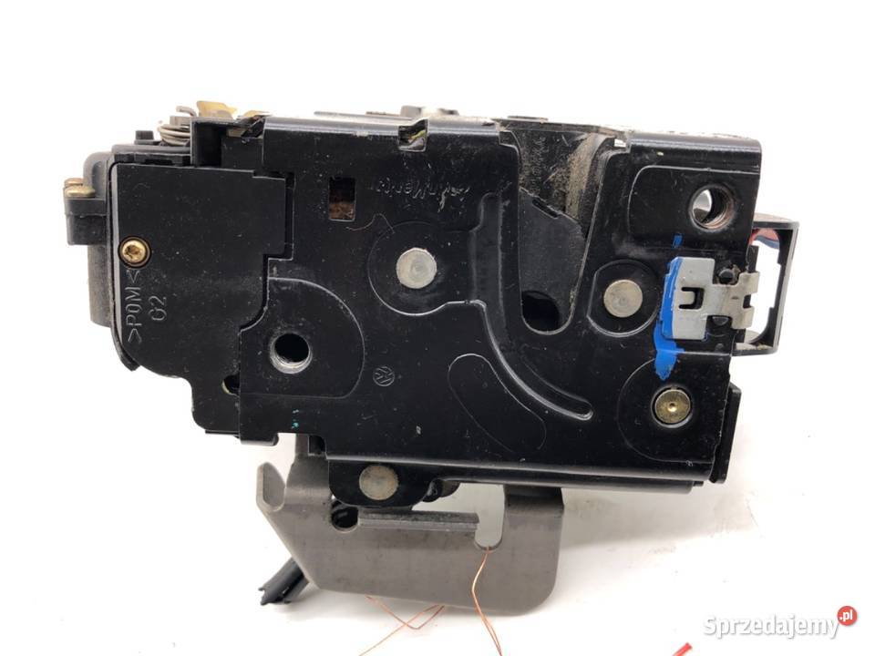 ZAMEK DRZWI LEWY PRZÓD AUDI A4 B6 Hatchback