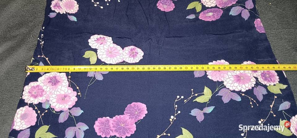 Wiosenna sukienka w kwiaty dolnośląskie Wrocław