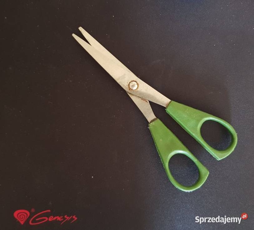 spinacze tipex zakreślacz karteczki myszki