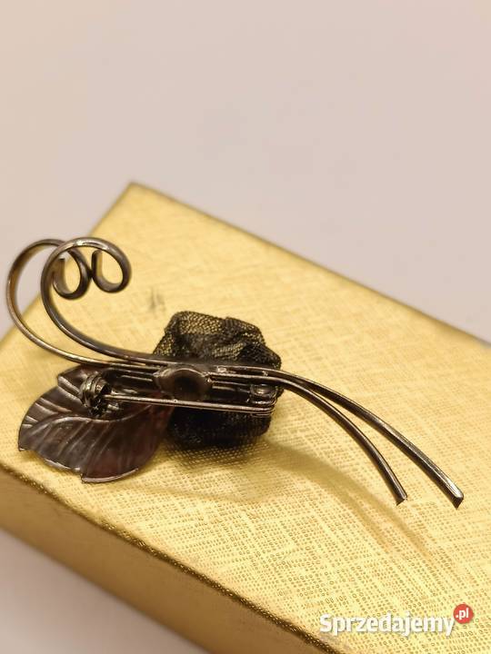 BIŻUTERIA BROSZKA PIĘKNA CZARNA RÓŻA Moda i Styl lubelskie