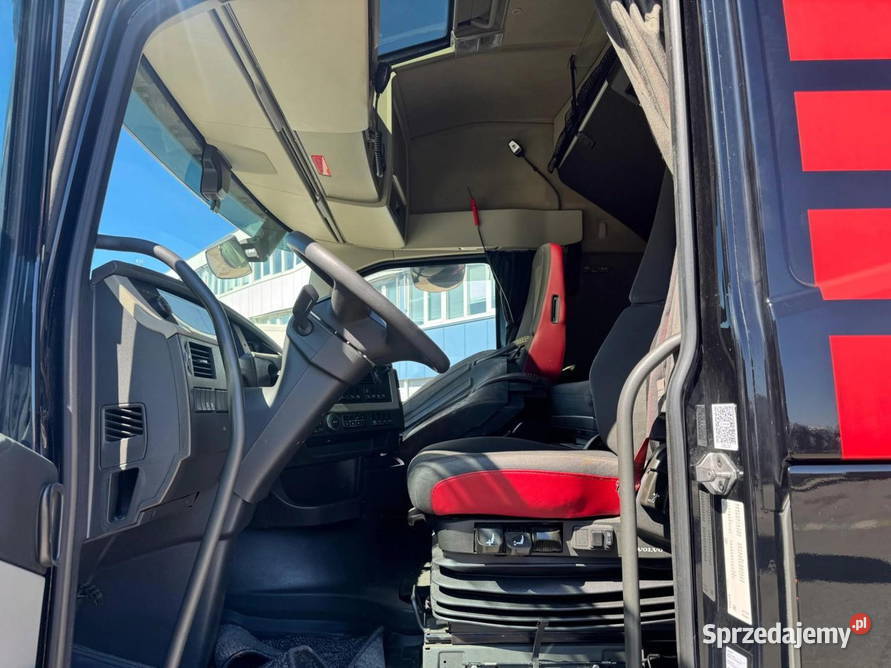 Ciagnik siodlowy Mega Lowdeck 95 Volvo Eur 6 mazowieckie Warszawa