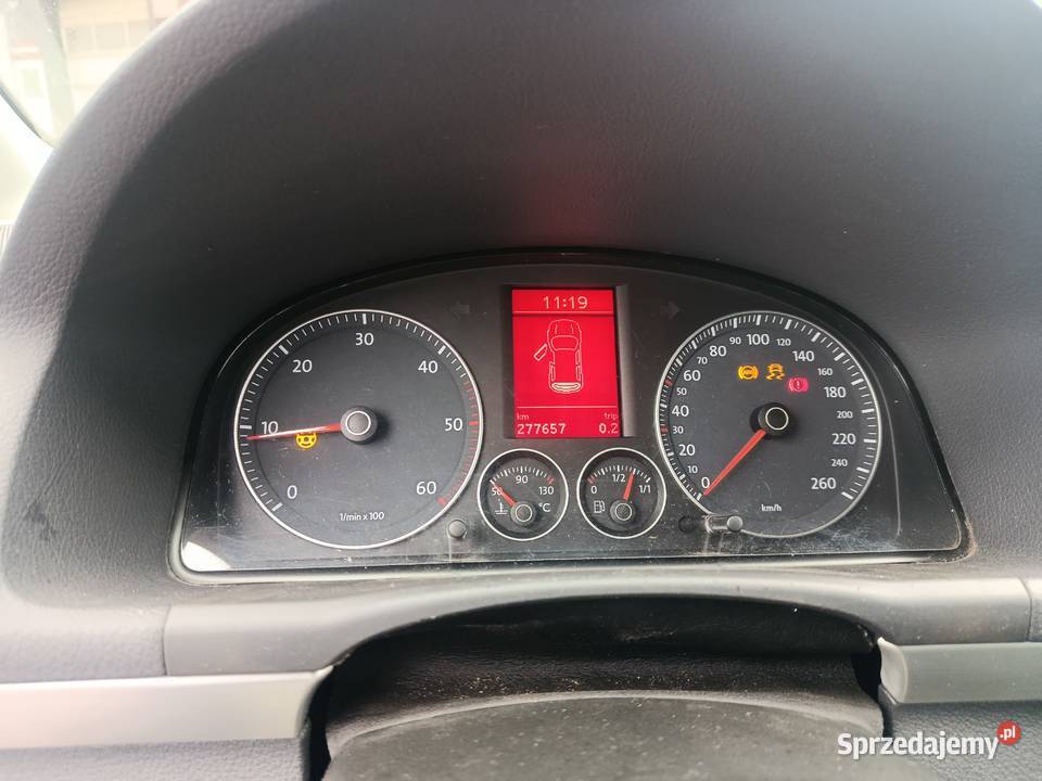 VW Touran 20 diesel 7 OSOBOWY Olszyna Dolna