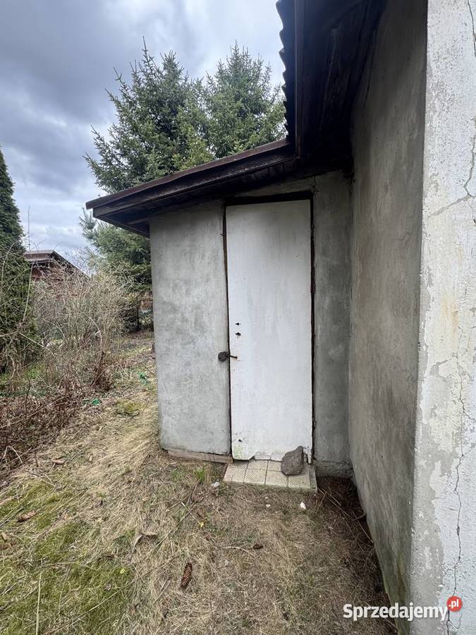 Domek na działce Rod Leszno obok Kampinosu