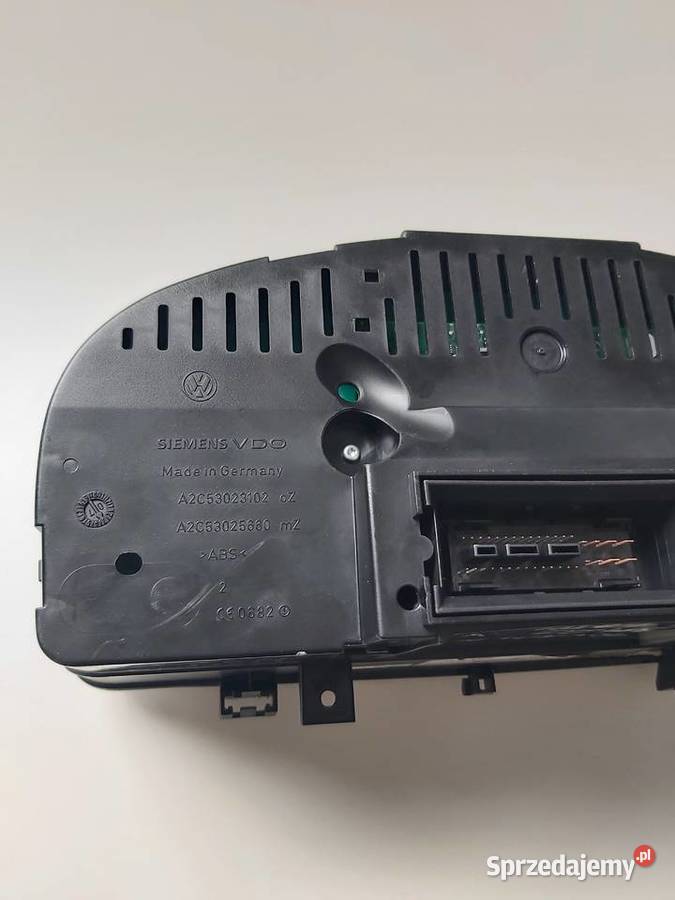 Licznik Wyświetlacz Volkswagen Touran 2007r lift Komorniki