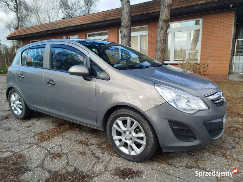 Opel Corsa zarejestrowana 5 drzwi lpq qaz do