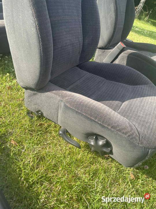Kompletne wnętrze Dodge Durango Dakota I osobowe Fotele i kanapy Lublin