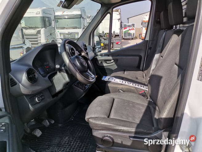 MERCEDESBENZ SPRINTER 315 CDI 2021 195000 ccm nieuszkodzony Warszawa