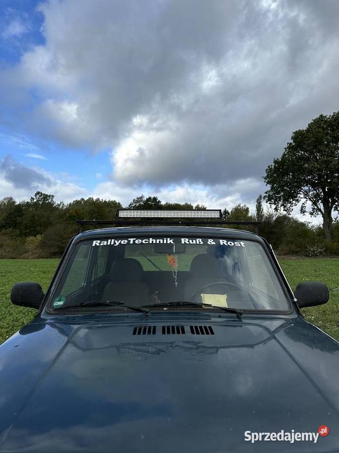 Lada Niva 4x4 z 2011 Benzyna 17 Sypniewo