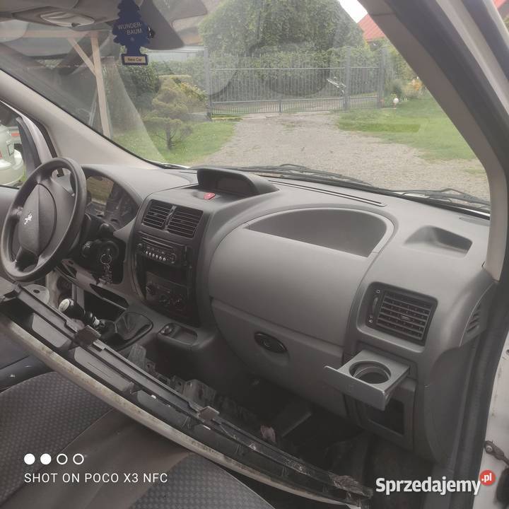 Peugeot expert II 16 2008 w całości na części Rok produkcji 2008 sprzedam