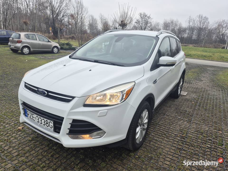 Ford Kuga 20 TDCI 4x4 automat 2013 173 Titanium nieuszkodzony sprzedam