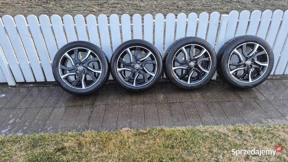 Oryginalne koła toyota yaris III Samochodowe Siedlce
