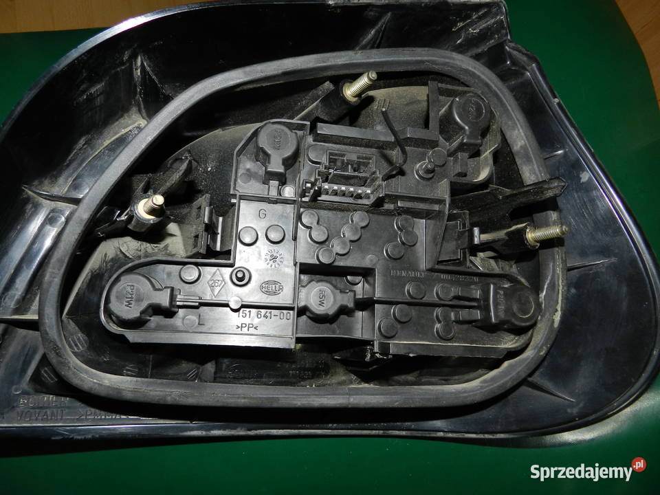 LAMPA TYLNA RENAULT HELLA 2VP 008 10101 lampy tylne Tarnobrzeg
