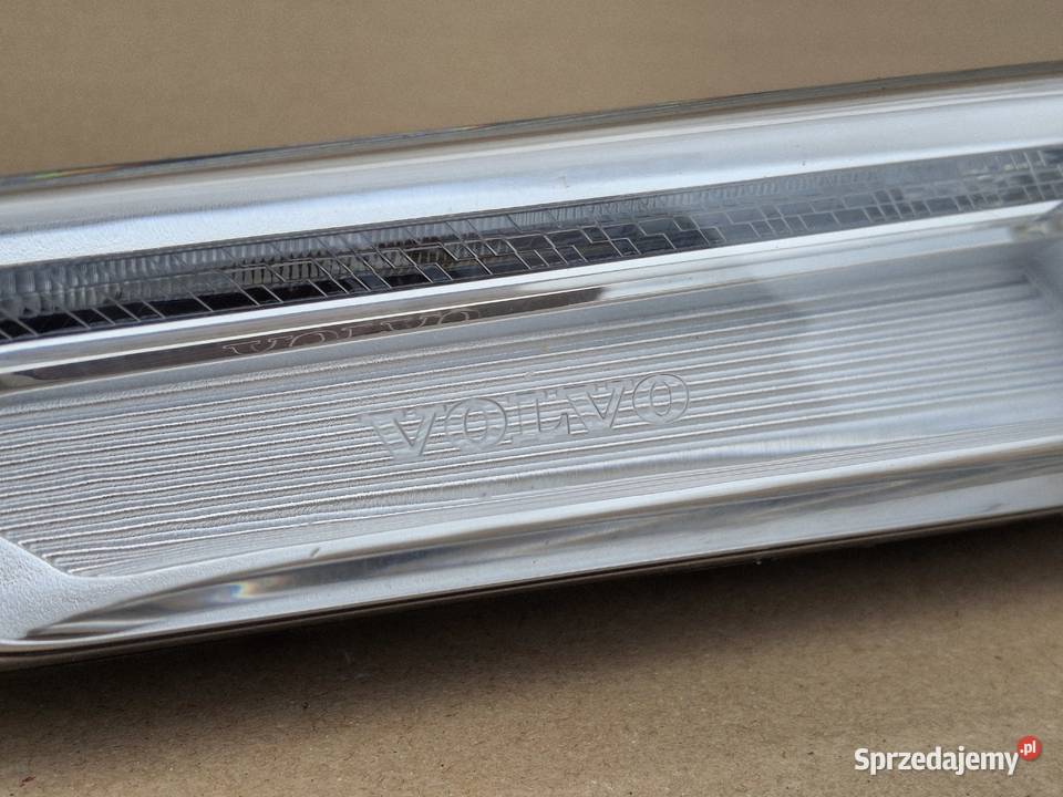 VOLVO FH5 KIERUNKOWSKAZ PRZEDŁUŻENIA DRZWI PRAWY
