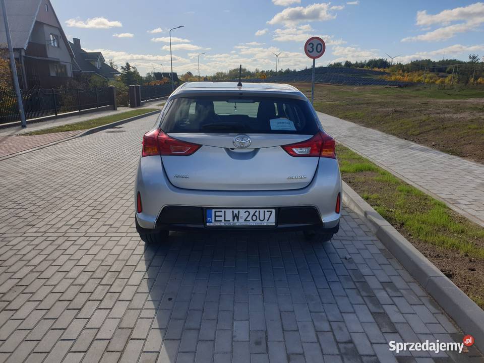 Toyota auris niski przebieg Auris podlaskie Grajewo