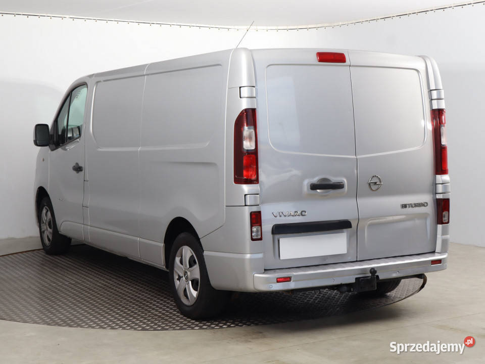 Opel Vivaro 16 BiCDTI 4/5 Piaseczno