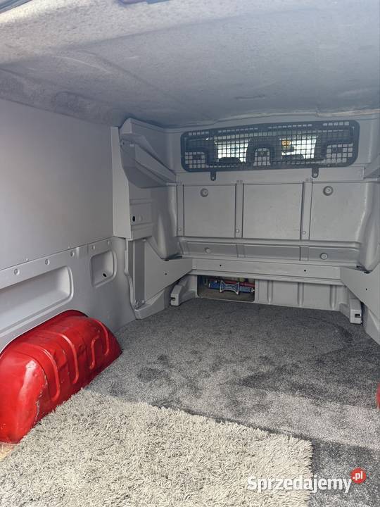 Renault trafic 25 2004r long 6 osób zabudowa ABS mazowieckie
