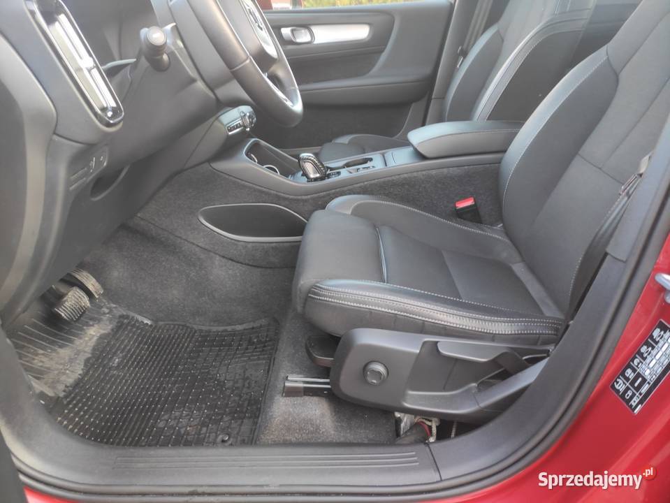 Volvo XC40 2019 20 197 AWD automat przebieg śląskie Zawiercie