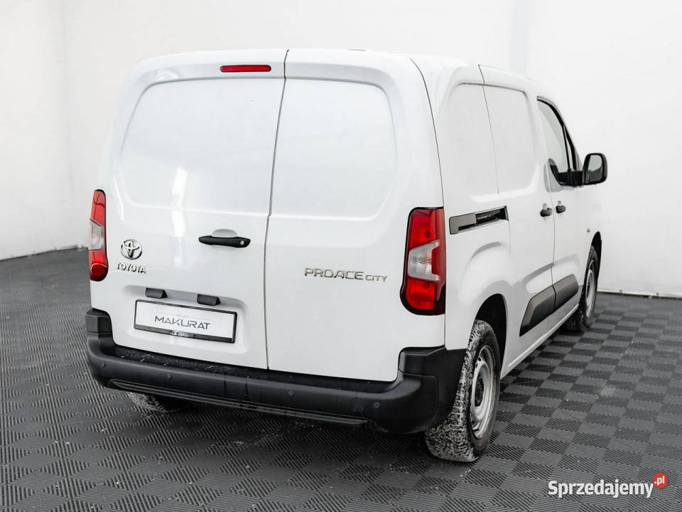Toyota Proace City DW8TE4015 D4D STANDARD Rok produkcji 2022 sprzedam