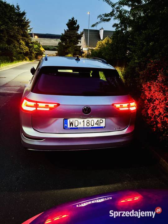 Volkswagen Golf 8 15 eTSI 150 DSG 144 Polski Konin