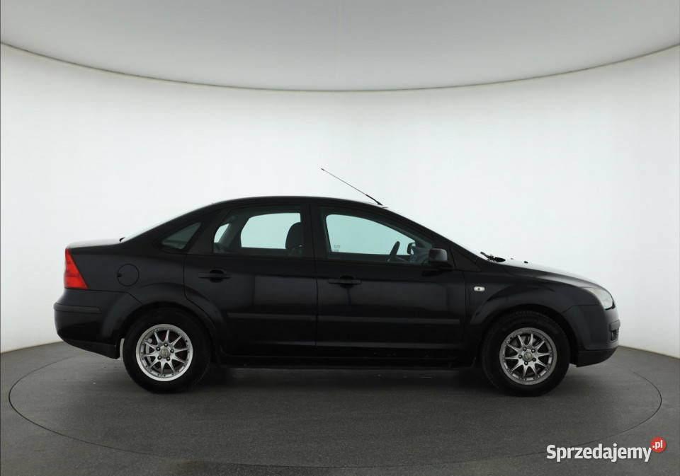 Ford Focus 16 i centralny zamek mazowieckie Piaseczno sprzedam