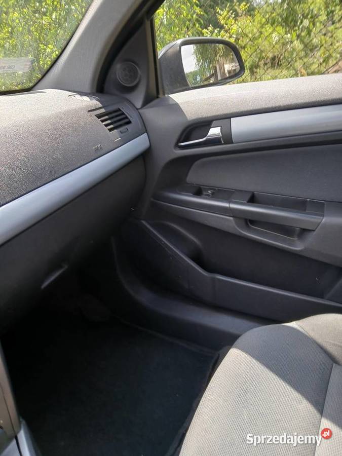 Sprzedam Opel Astra H benzyna gaz 2006