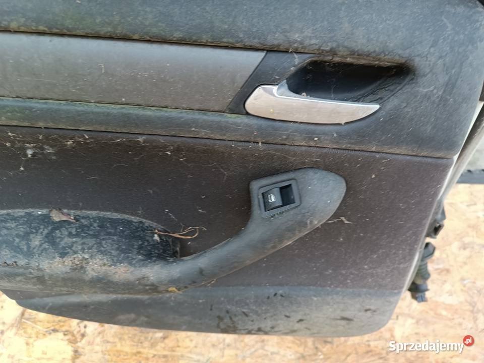 BMW E46 KOMBI DRZWI TYŁ LEWY LEWE KOD LAK Słowikowo sprzedam