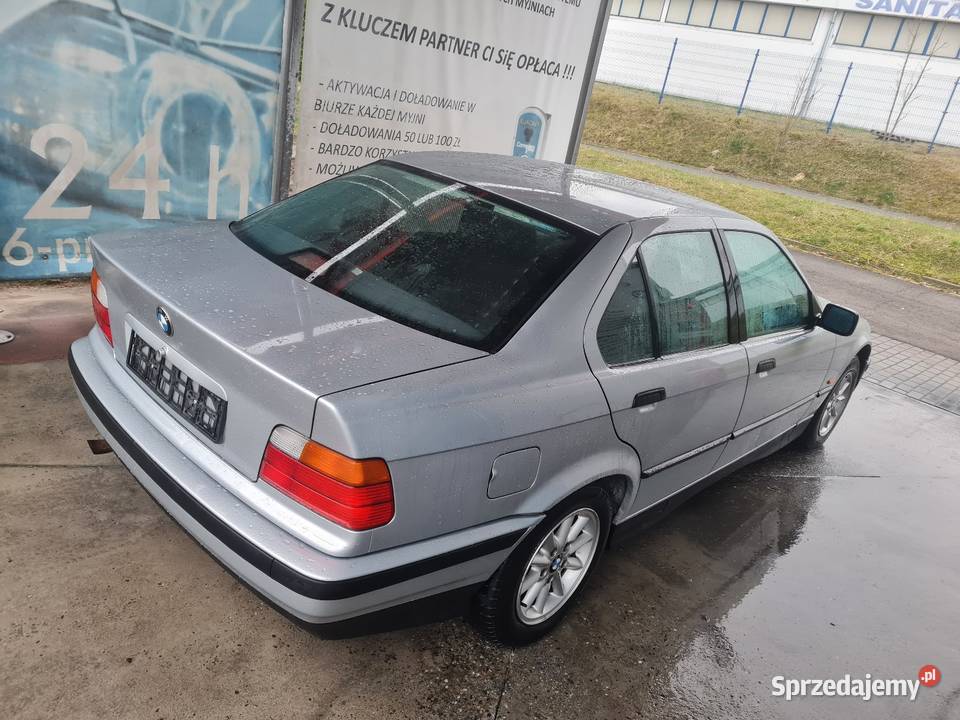BMW E36 100